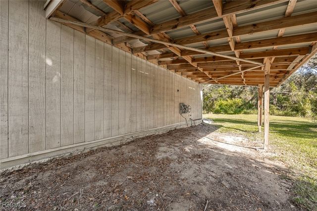 19650 N River RD, Alva, FL 33920