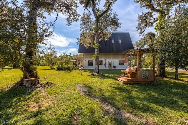 19650 N River RD, Alva, FL 33920