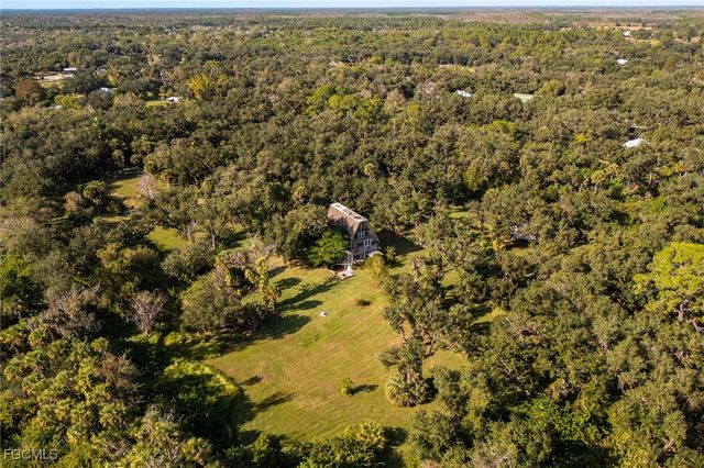 19650 N River RD, Alva, FL 33920