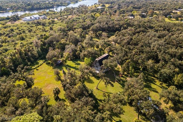 19650 N River RD, Alva, FL 33920