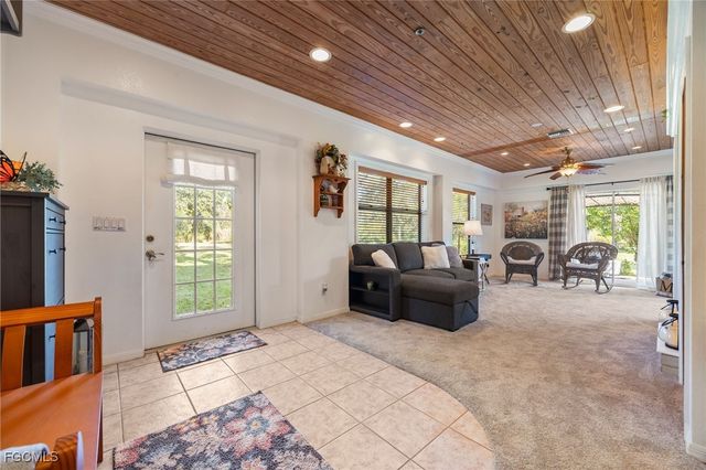 19650 N River RD, Alva, FL 33920