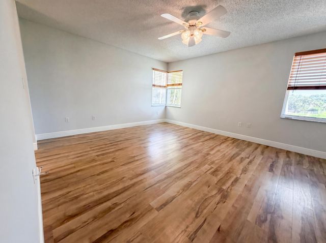 7722 Oak Grove, Lake Worth, FL 33467