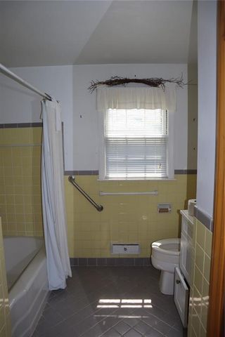 5111 W 66th Street, Prairie Village, KS 66208