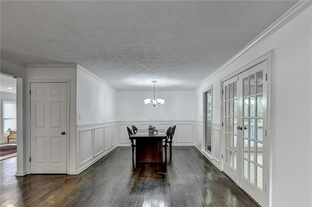 117 Ridge Road, Berkeley Lake, GA 30096