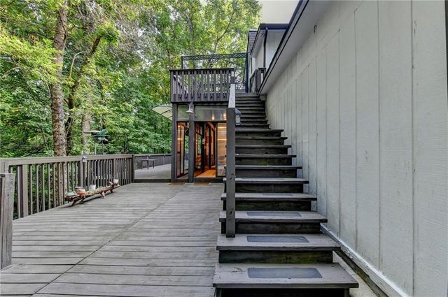 117 Ridge Road, Berkeley Lake, GA 30096
