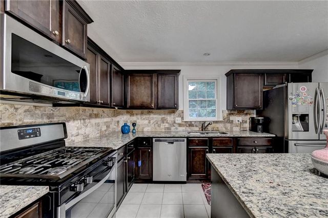 117 Ridge Road, Berkeley Lake, GA 30096