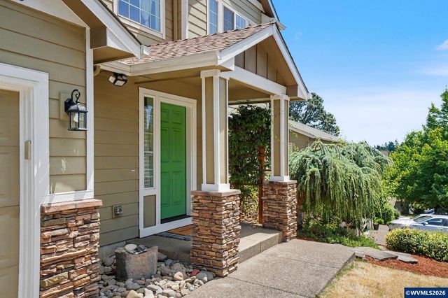 696 Mule Deer St NW, Salem, OR 97304