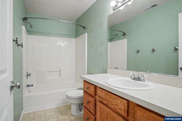 696 Mule Deer St NW, Salem, OR 97304