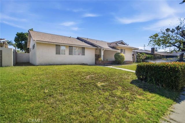 285 E Mckinley, Pomona, CA 91767