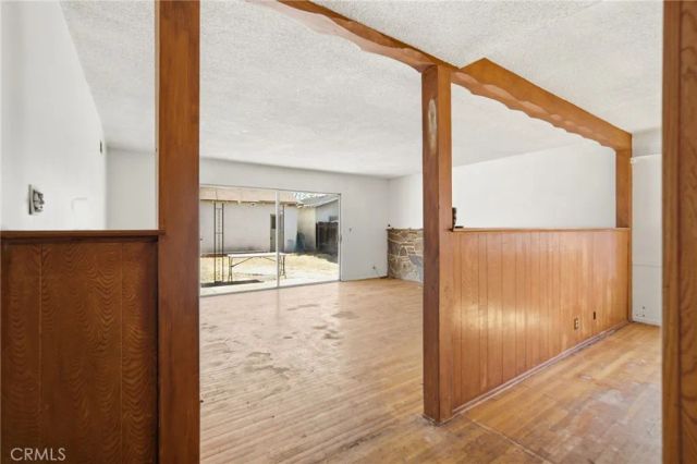 285 E Mckinley, Pomona, CA 91767