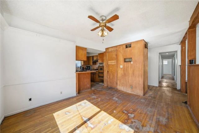 285 E Mckinley, Pomona, CA 91767