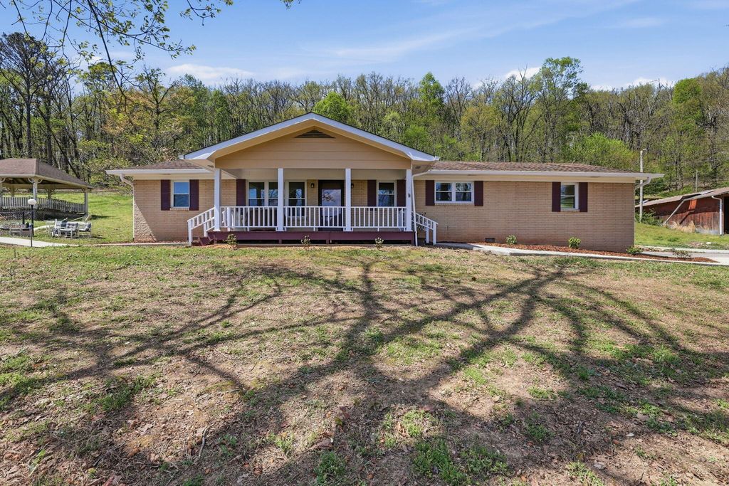 662 Red Hill Valley Road, SE, Cleveland, TN 37323