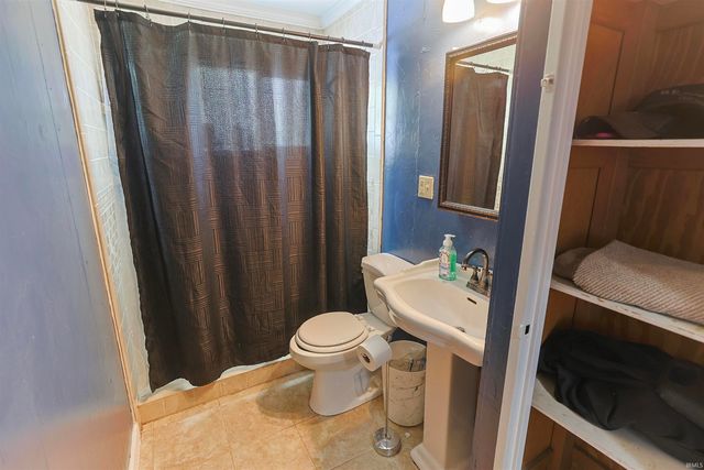 25916 Lake Drive, Elkhart, IN 46514