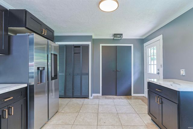 25916 Lake Drive, Elkhart, IN 46514