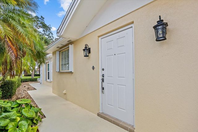 918 SW Balmoral Trace, Stuart, FL 34997