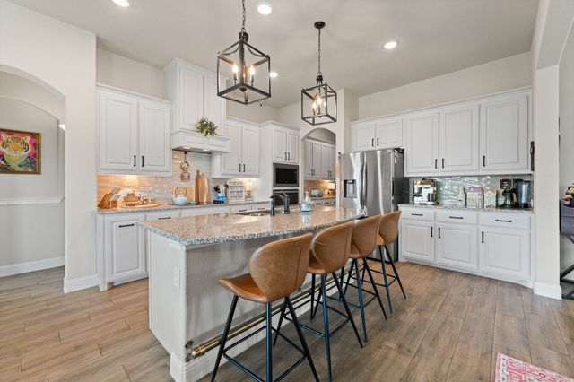 12709 Whispering Wind Drive, Godley, TX 76044