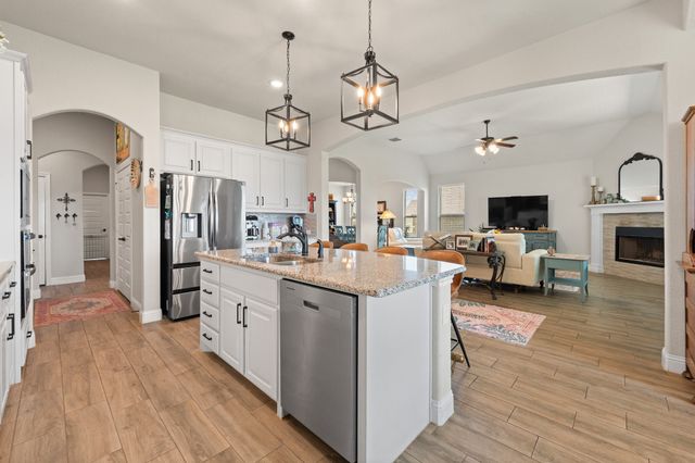 12709 Whispering Wind Drive, Godley, TX 76044