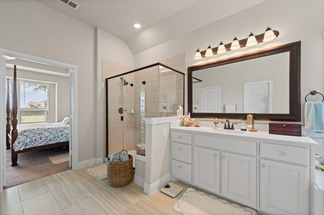 12709 Whispering Wind Drive, Godley, TX 76044