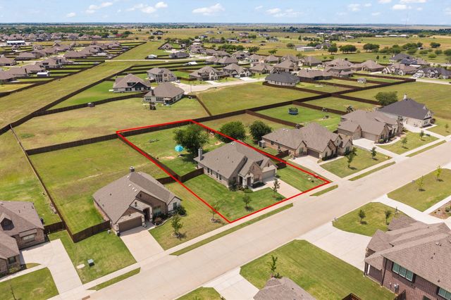 12709 Whispering Wind Drive, Godley, TX 76044