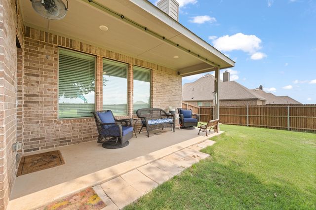 12709 Whispering Wind Drive, Godley, TX 76044
