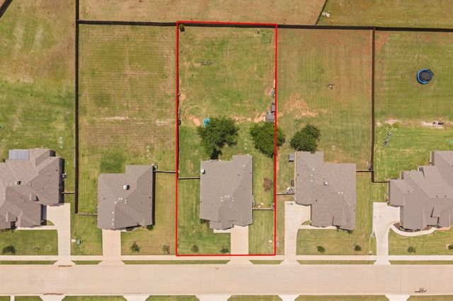 12709 Whispering Wind Drive, Godley, TX 76044