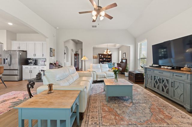 12709 Whispering Wind Drive, Godley, TX 76044