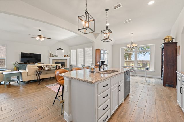 12709 Whispering Wind Drive, Godley, TX 76044