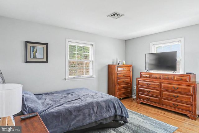 23 DEWALT DRIVE, Mechanicsburg, PA 17050
