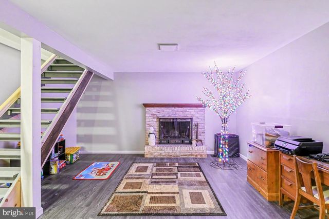 23 DEWALT DRIVE, Mechanicsburg, PA 17050