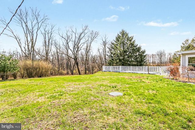 23 DEWALT DRIVE, Mechanicsburg, PA 17050