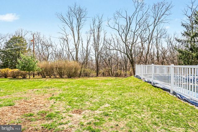 23 DEWALT DRIVE, Mechanicsburg, PA 17050