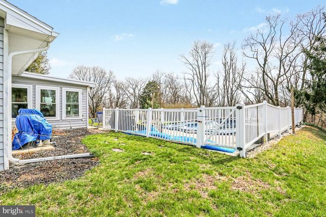 23 DEWALT DRIVE, Mechanicsburg, PA 17050