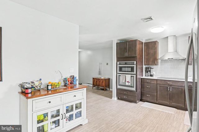 23 DEWALT DRIVE, Mechanicsburg, PA 17050