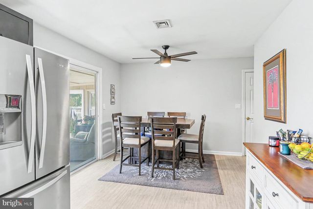 23 DEWALT DRIVE, Mechanicsburg, PA 17050