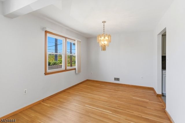 1109 Essex Ave, Linden City, NJ 07036