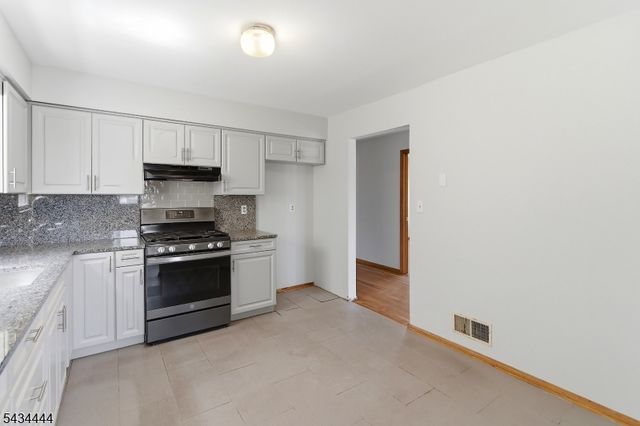 1109 Essex Ave, Linden City, NJ 07036
