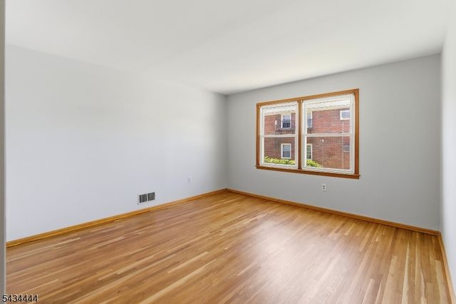 1109 Essex Ave, Linden City, NJ 07036