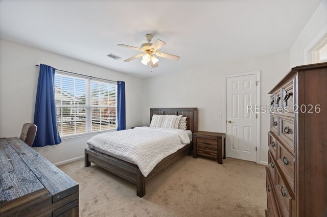 18 Royal Star Dr, Beaufort, SC 29907