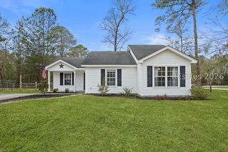 18 Royal Star Dr, Beaufort, SC 29907