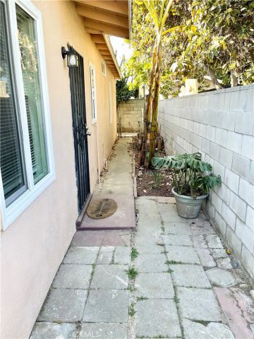 3313 Adriatic Avenue, Long Beach, CA 90810