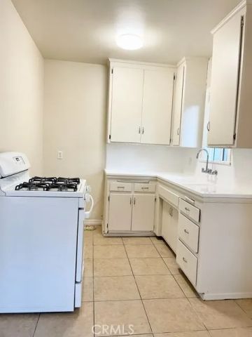 3313 Adriatic Avenue, Long Beach, CA 90810