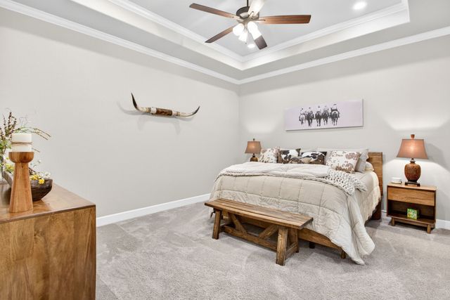 4004 Legend Trail, Granbury, TX 76049