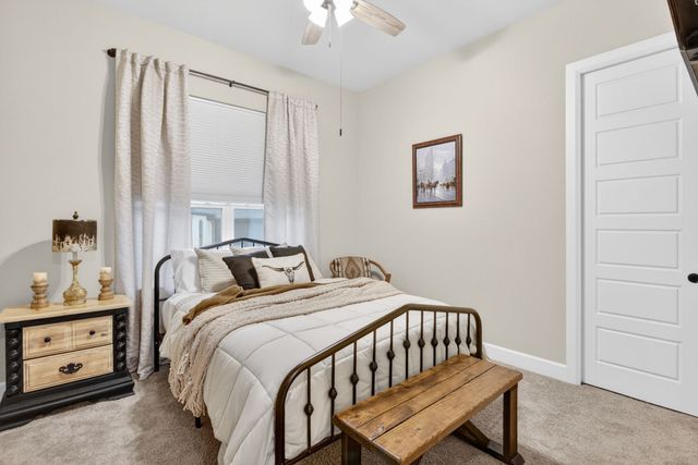4004 Legend Trail, Granbury, TX 76049