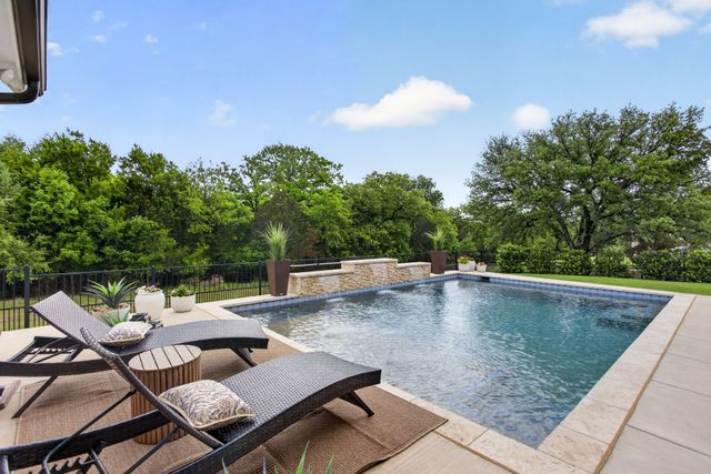 4004 Legend Trail, Granbury, TX 76049