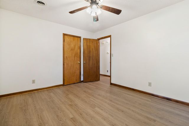 301 Live Oak Trail NE, Cleveland, TN 37323