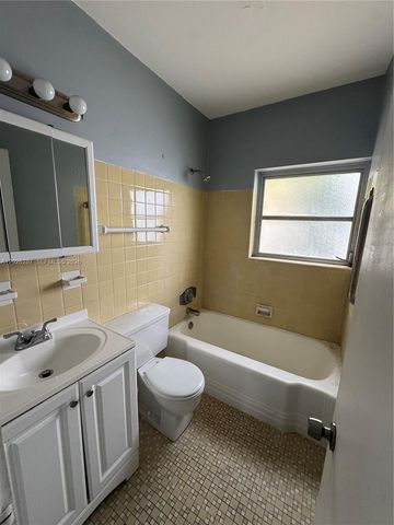 10281 E Bay Harbor Dr A6, Bay Harbor Islands, FL 33154