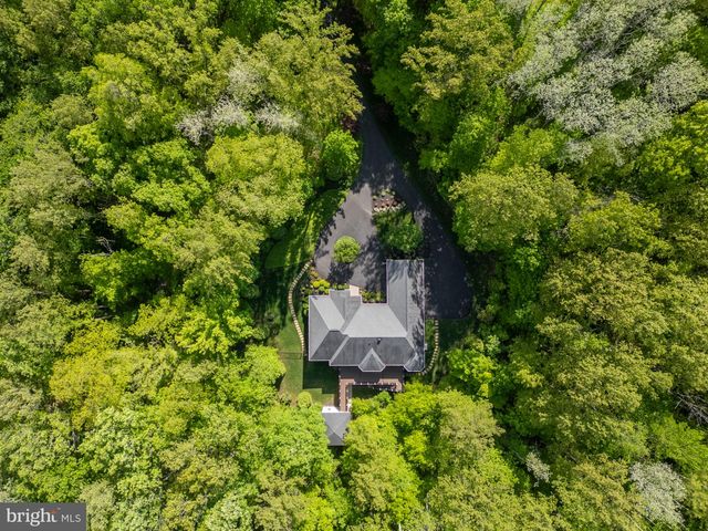 14235 BRISTOW RD, Nokesville, VA 20181