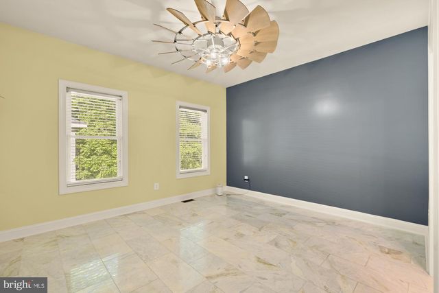 14235 BRISTOW RD, Nokesville, VA 20181