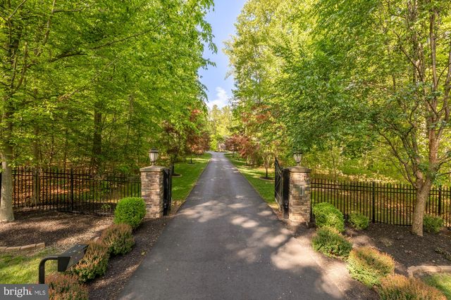 14235 BRISTOW RD, Nokesville, VA 20181