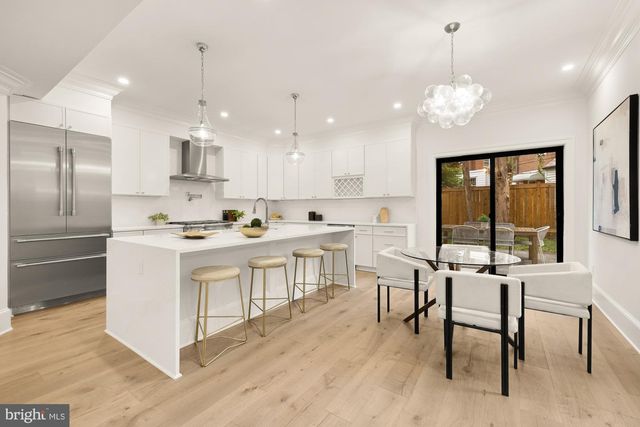 7928 16TH ST NW, Washington, DC 20012